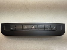 Mercedes-Benz CLA C117 X117 W117 2015 Benzin Bedienteile komplett A2469052201