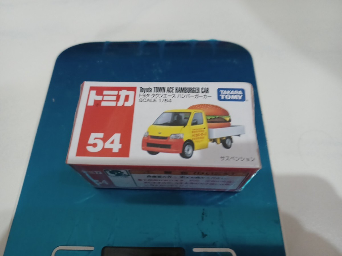 New Takara Tomy Tomica #54 Toyota Town Ace Hamburger Car 1/64