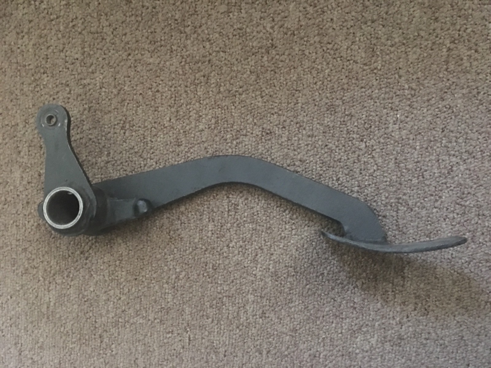 Ferrari 308 clutch pedal part 116324