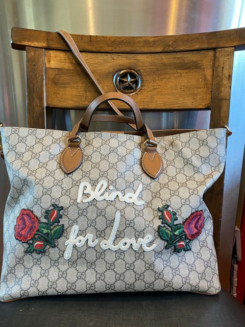 gucci blind for love tote bag