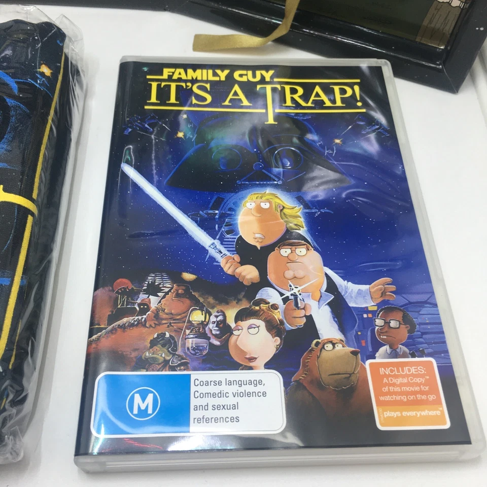 Family Guy Its A Trap DVD Star Wars Box Set Complete Set With Unopened T-shirt - image 4 of 4