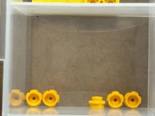 LEGO Parts - Bright Light Orange Plate, Round 1 x 1 Flower - No 24866 - QTY 5