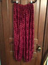 Dance Bellydance Burgundy Burnout Velvet Two Piece Set, Size Medium To Large