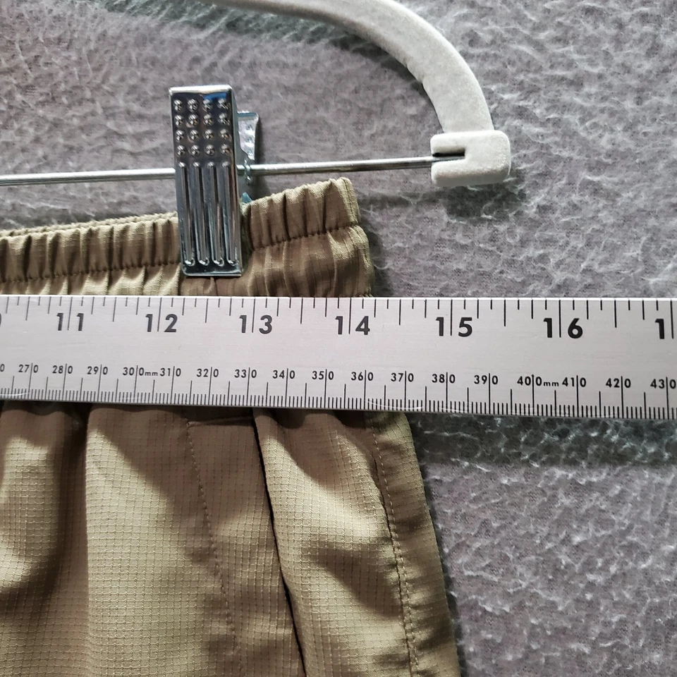 Adidas Boys Activewear Shorts Medium Brown Logo Drawstring Pockets 9" Inseam - Image 4 of 4