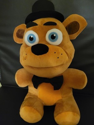 Five Nights At Freddy's Freddy Fazbear Jumbo Plush 26  Rare 1st Edition 