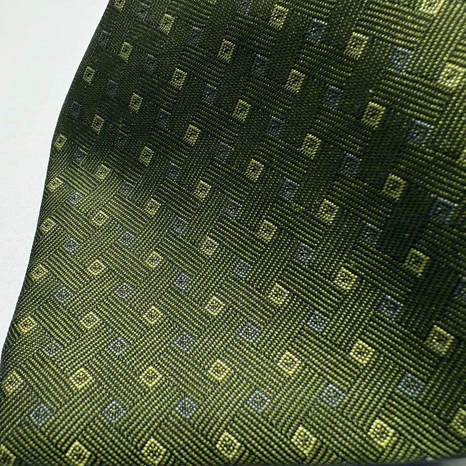 Ermenegildo Zegna Tie 4" x 58.5" Green Geometric Square Jacquard 100% Silk Italy - Image 2 of 4