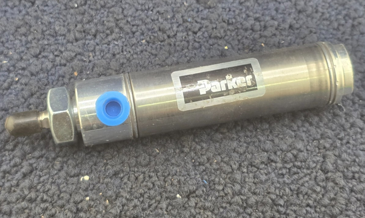 Parker 1.06DSR02.00 Pneumatic Cylinder 2" Stroke 1/8” NPT Port 1-1/16" Bore