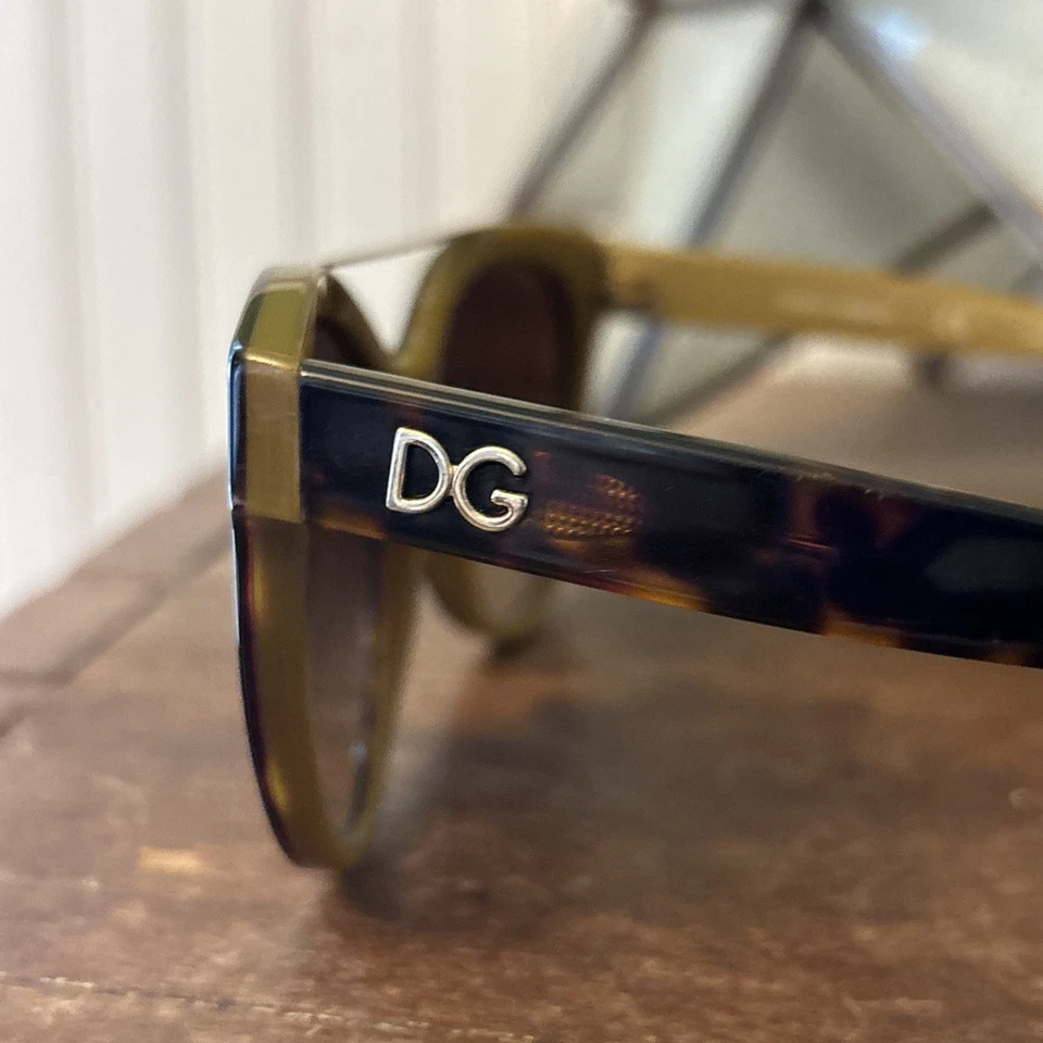 Очки солнцезащитные женские Dolce & Gabbana DG4280 2958/13 57-19-140 черепаховые - Изображение 3 из 4