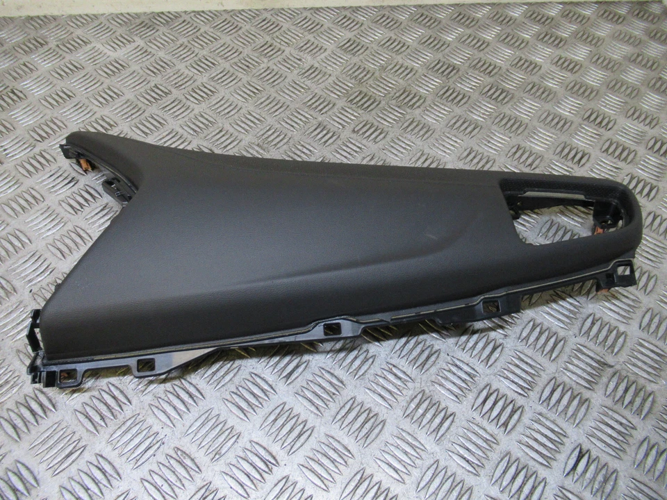 Suzuki S-Cross Allgrip 2023 AKK 1,5 híbrido MK1 5 puertas escotilla tablero moldura ref8747 Foto 2 de 4