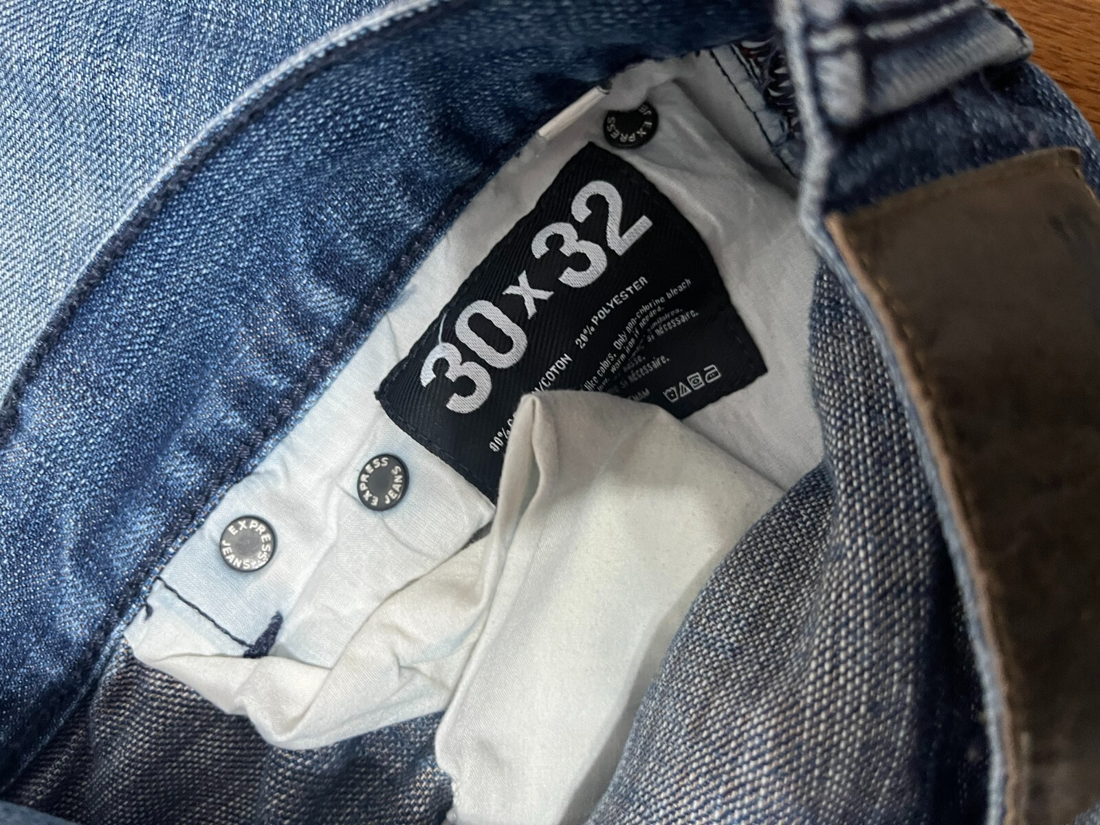 Express Rocco Slim Fit Boot Cut Jeans Men's Size 30x30 Medium Wash Blue