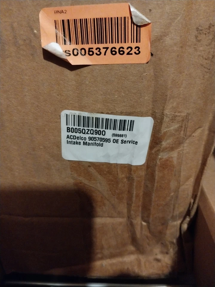 Colector de admisión inferior Saturn L Series L300 2000-2005 3,0 L 90570595 OEM Foto 3 de 3