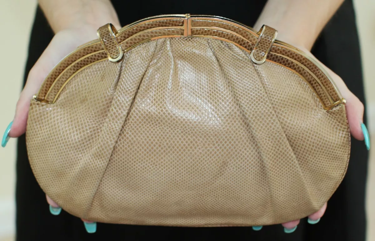 Judith Leiber WATER SNAKE KARUNG LIZARD HANDBAG Bag Tan VINTAGE Purse CLUTCH