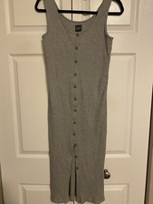 Gap gray dress size M buttons front down knit cardigan straight dress sleevelees