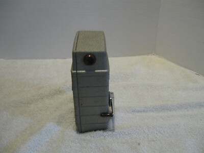 Caméra Bell & Howell Two Twenty – 8 Mm – Vintage – N°AB 40025