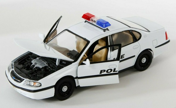 Blitz Versand Chevrolet Chevy Impala 2001 Police Welly Modell Auto 1:24 Neu Ovp-image