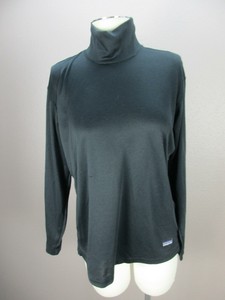 dri fit turtleneck women's