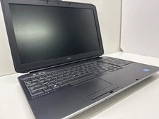 DELL LATITUDE E5 W/ LINUX MINT (P06028090)