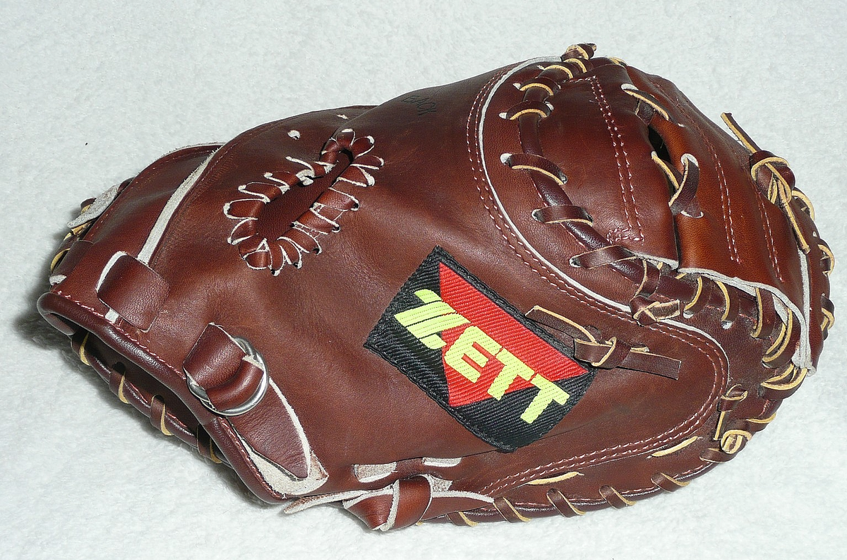 Zett BIC-1122 Brown Leather Players Series Pro Tip 32