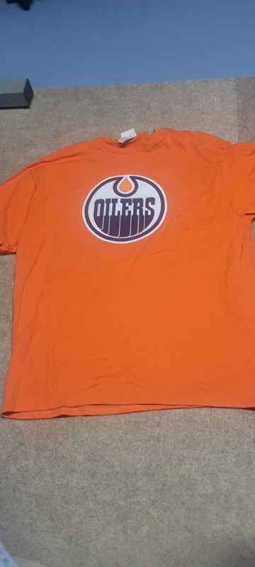 Edmonton Oilers Majestic T-Shirt 2XL Full Embroidered Emblem New Without Tags