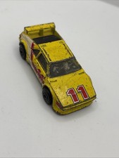MATCHBOX BMW M1 - TOY CAR 1981 YELLOW No 11.  - Diecast 1:57