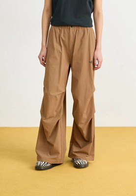 The North Face - Neu - Damen Wide Leg Outdoor Woven Tech Pants | L | Latte