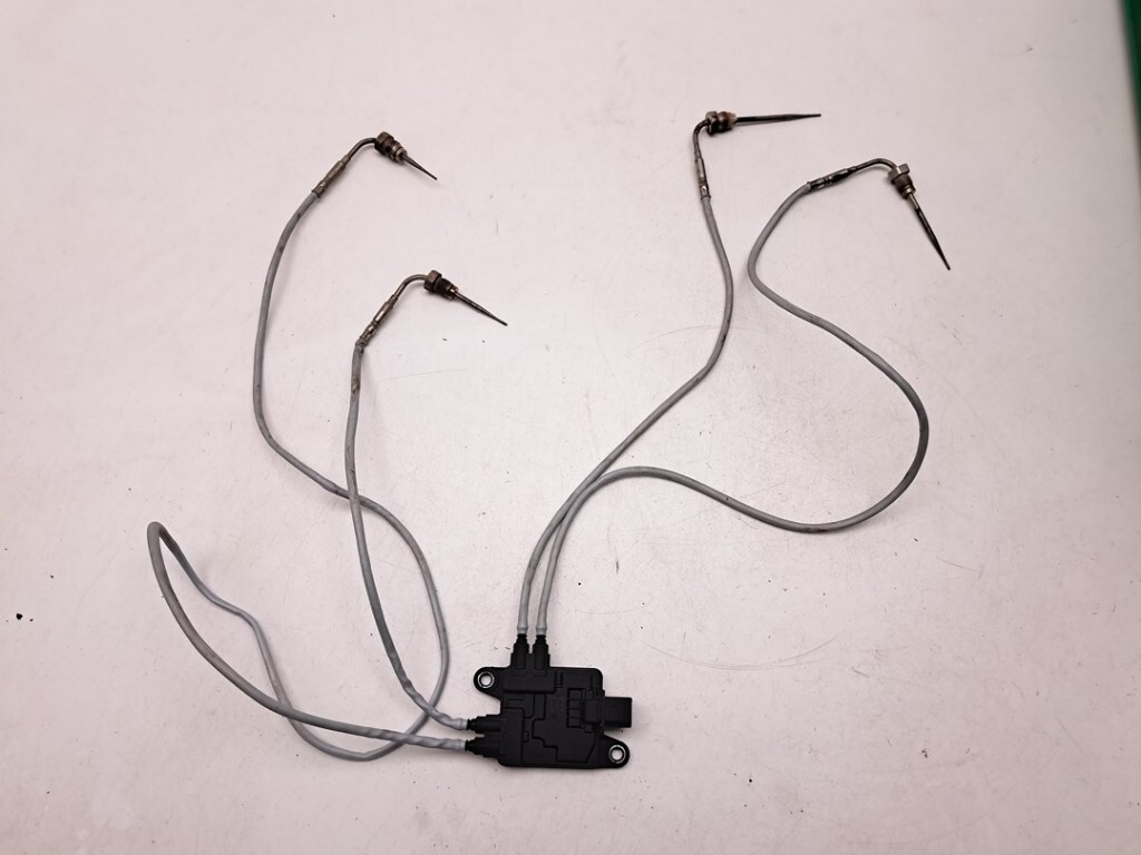 AUSPUFF TEMPERATUR SENSOR 2016 10R041321 / 51274210321 