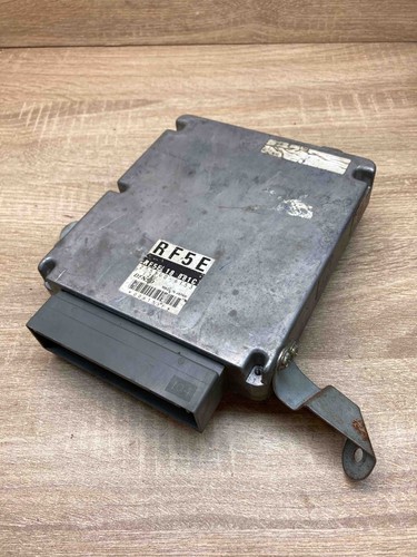 RF5E18881C Denso Mazda Premacy Motor ECU Unidad de Módulo RF5E