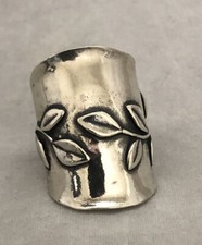 Beautiful PZ Israel Ladies Sterling Silver Large Floral Ring Size 7 1/2