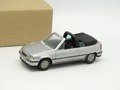 Gama SB 1/43 - Opel Kadett Cabriolet Grau