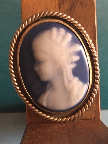 BROCHE PORCELAINE ARTISTIQUE DE LIMOGES BARBOTINE F.M GRAND