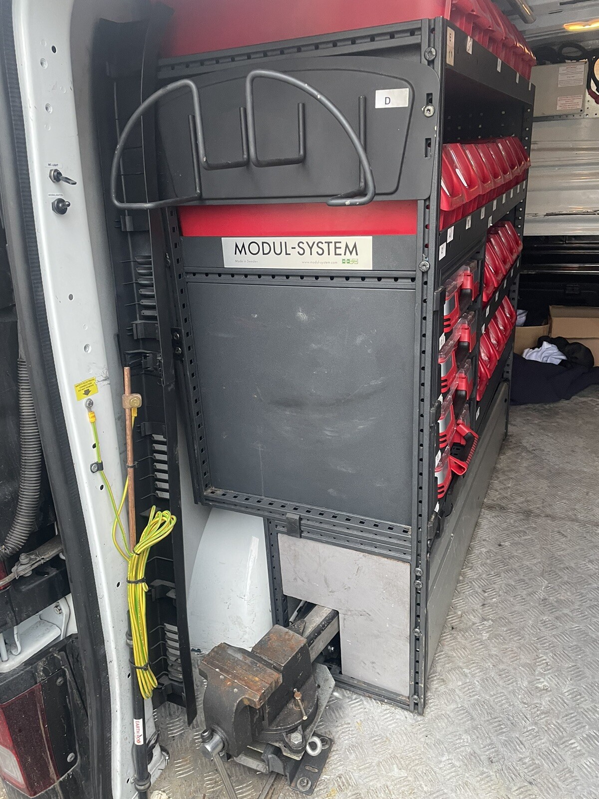 Tevo Modul System van racking Including All Bins , Boxes Vice Vivaro