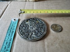 Specchio Specchietto Portatile da Borsa Borsetta in Metallo Decorato il Segreto