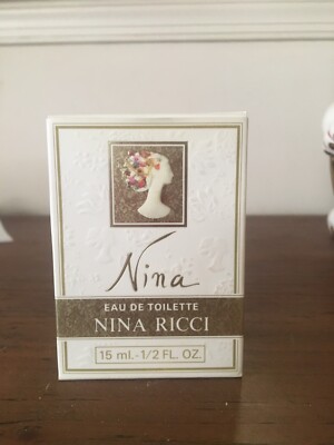 Nina Ricci ''Nina'' 15 ml 0.5 oz EDT perfume Lalique Bottle New in Box