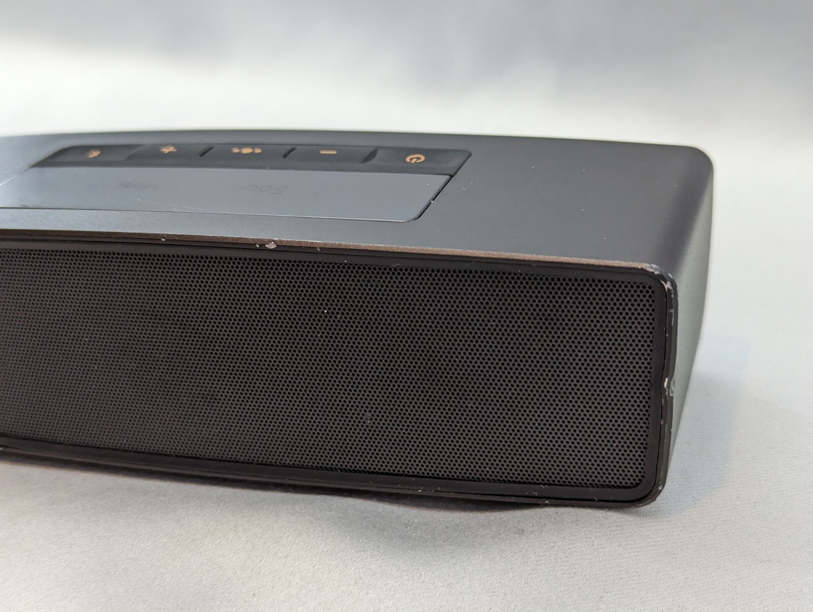 Bose SoundLink Mini 2 Bluetooth Speaker Black/Copper 'Flashing Red