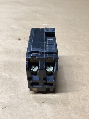 SQUARE D Q0230 BREAKER 90A 2POLE #124F212*CO