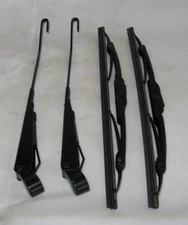 Land Rover Defender Pair of Wiper Arms & Blades PRC4276, LR079891