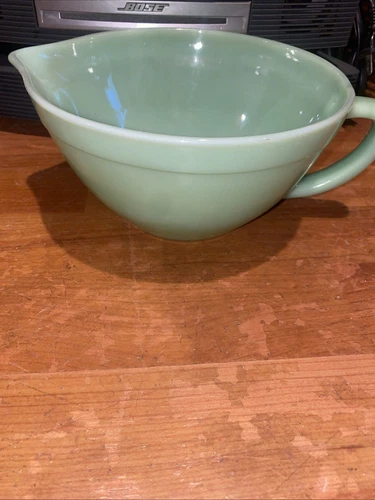 Vintage Fire King Green Jadeite Oven Ware Mixing Batter Bowl with Spout Handle