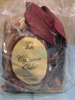 Aromatique Cinnamon Cider 1# 11Oz Bag  Decorative Home Fragrance. NWOT