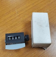   NEW DURANT 4-X-2 ANALOG FOUR DIGIT MECHANIC...