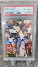 1992 Topps Stadium Club Robin Yount On Card Auto PSA/DNA Authentic