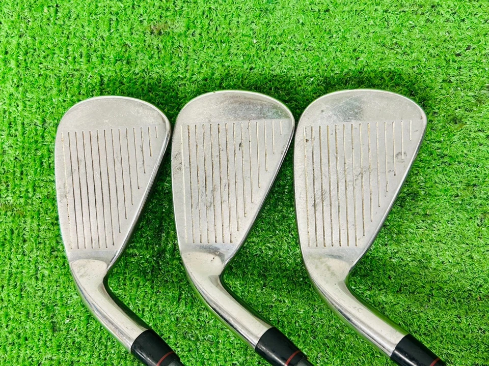 Nike Victory Red VR Iron Set 5-9+PW RH Diamana VR309i Regular Graphite G13894 - Image 3 of 4