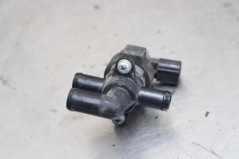 08-11 HONDA CBR1000RR CBR 1000RR AIR VALVE SOLENOID TOP ENGINE SWITCH SENSOR - Image 2 of 4