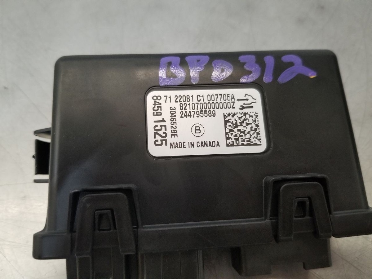 20 GMC YUKON DENALI XL POWER LIGTGATE CONTROL MODULE 84591525 for