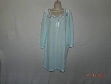 Lorraine M nightgown blue light fleece w/ floral neck
