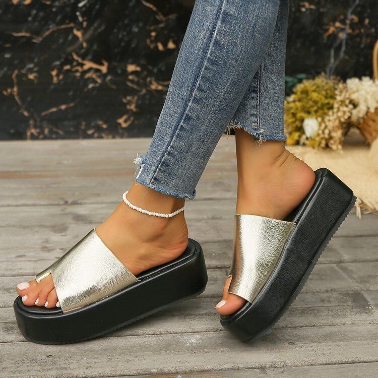 PANTOFOLA D’ORO Pantofole slip on donna con plateau scarpe slip on punta tonda scarpe slingback