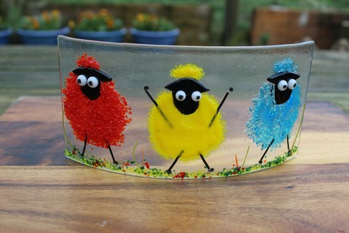 colourful naughty sheep in fused glass. They're freestanding, fun sun catchers - Picture 30 of 73