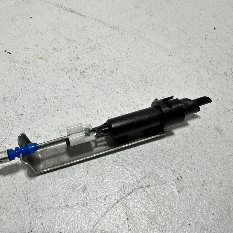 2016 2022 Honda Pilot Release Cable Fuel Door Grommet Adapter Pocket
