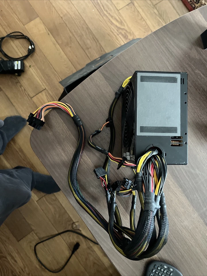 Silver Stone SST-ST60F W/PFC Modular 20+4Pin Netzteil 600W #NT2537 - Bild 2 von 4