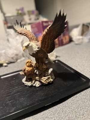 Eagle Resin Figurine Collectible Sculpture Bird Species