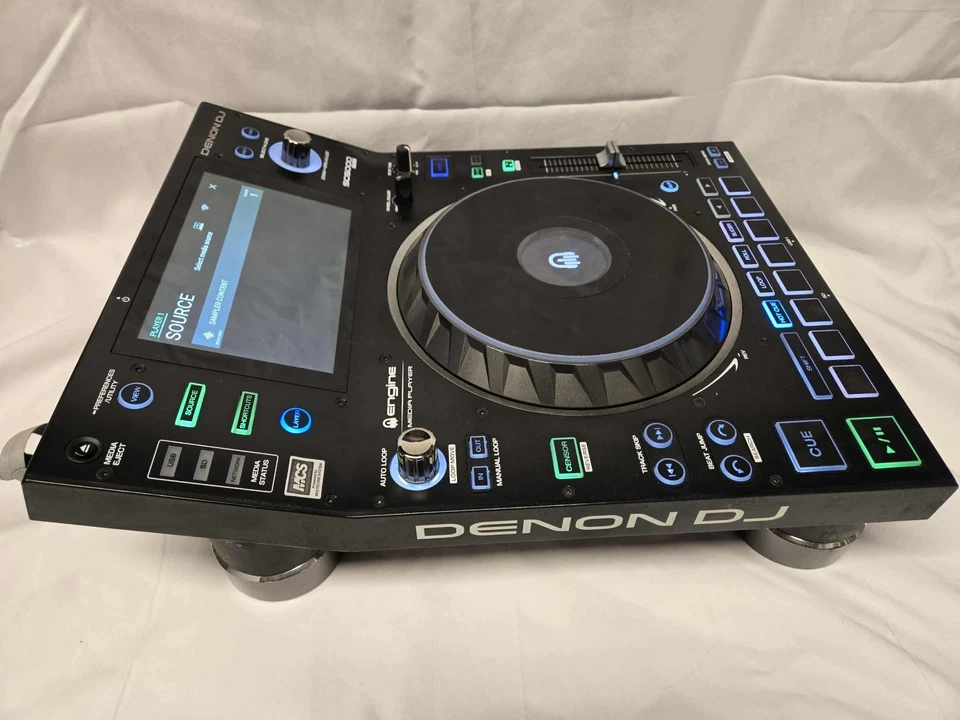 Denon DJ SC5000 Prime Controller Professional Touchscreen with Decksaver - Image 4 of 4